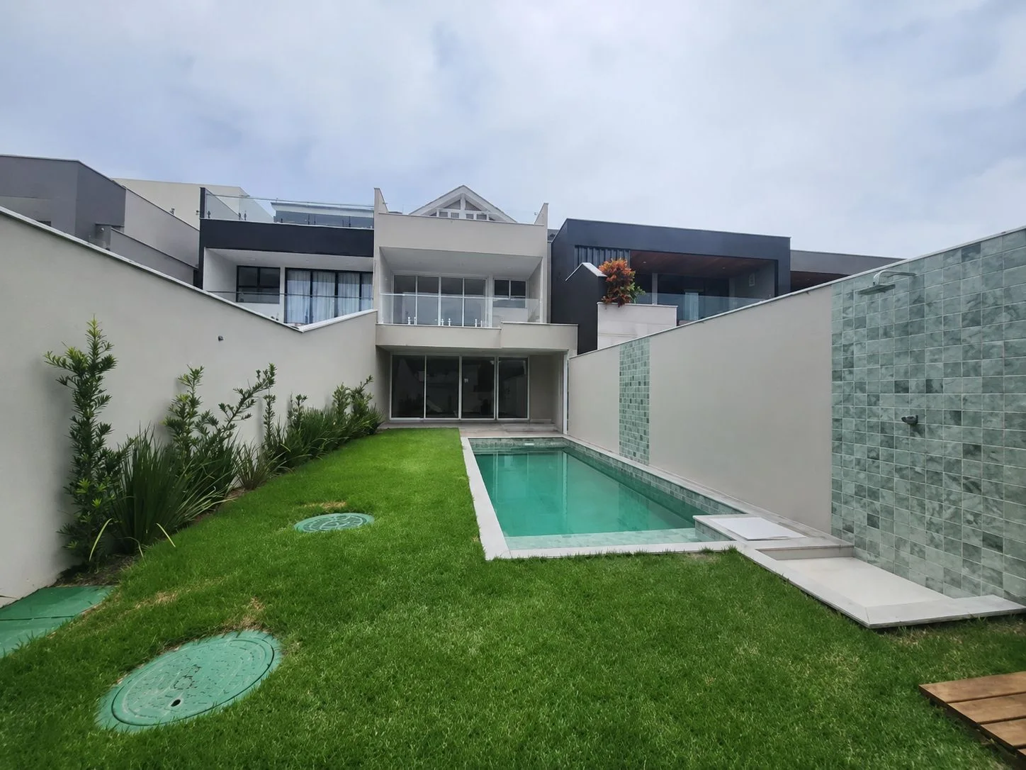 Casa triplex no Rio Mar